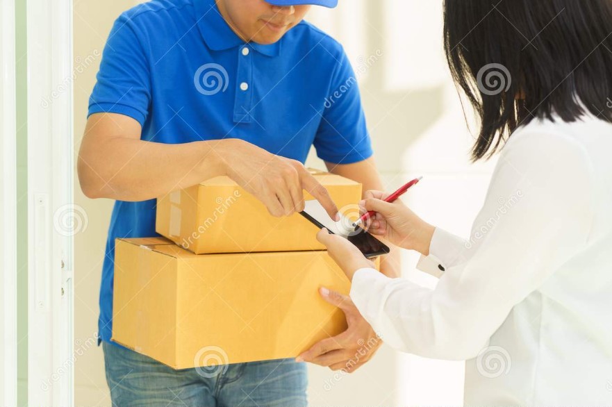 dream about receiving a package