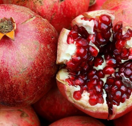 dream meaning of pomegrante seeds