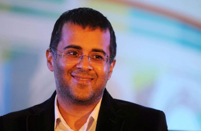 How to Contact Chetan Bhagat: Phone Number