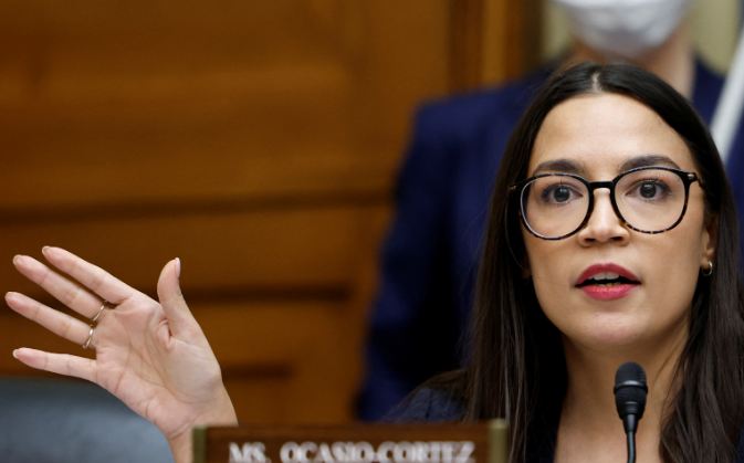 How to Contact Alexandria Ocasio-Cortez: Phone Number, Contact, Whatsapp, Fanmail Address, Email ID, Website