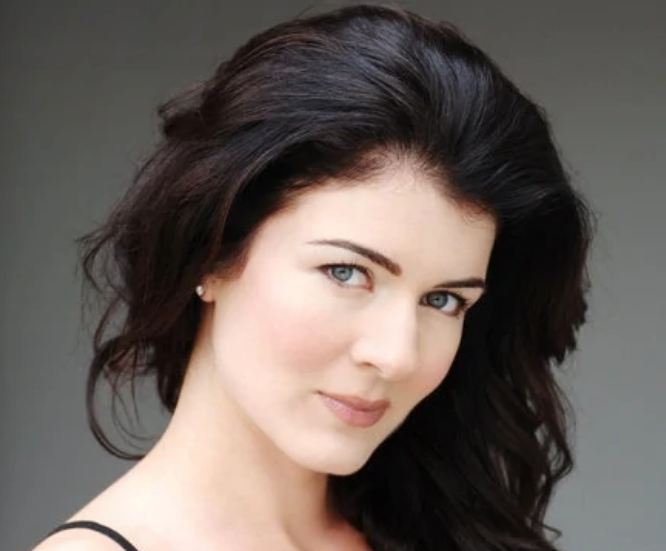 How to Contact Gabrielle Miller: Phone Number, Contact, Whatsapp, Fanmail Address, Email ID, Website