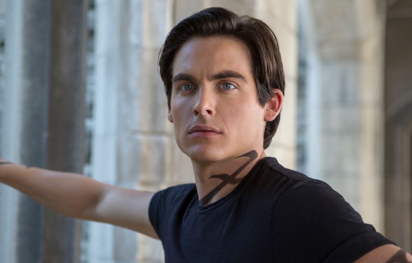 How to Contact Kevin Zegers: Phone Number, Contact, Whatsapp, Fanmail Address, Email ID, Website