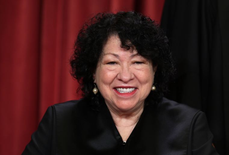 How to Contact Sonia Sotomayor: Phone Number, Contact, Whatsapp, Fanmail Address, Email ID, Website