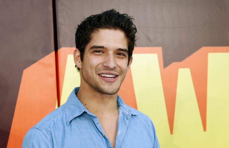 How to Contact Tyler Posey: Phone Number, Contact, Whatsapp, Fanmail Address, Email ID, Website