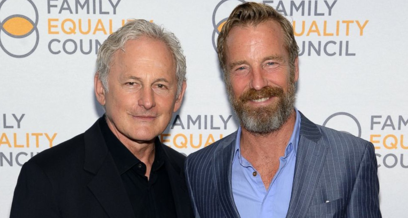 How to Contact Victor Garber: Phone Number, Contact, Whatsapp, Fanmail Address, Email ID, Website