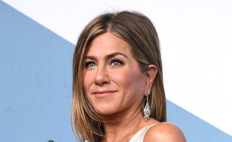 How to Contact Jennifer Aniston: Phone Number, Contact, Whatsapp, Fanmail Address, Email ID, Website