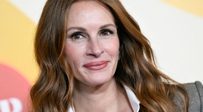 How to Contact Julia Roberts: Phone Number, Contact, Whatsapp, Fanmail Address, Email ID, Website