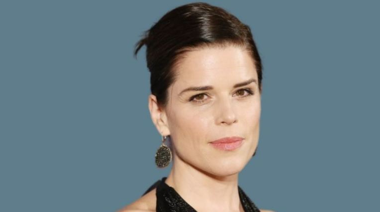 Neve Campbell Phone Number 